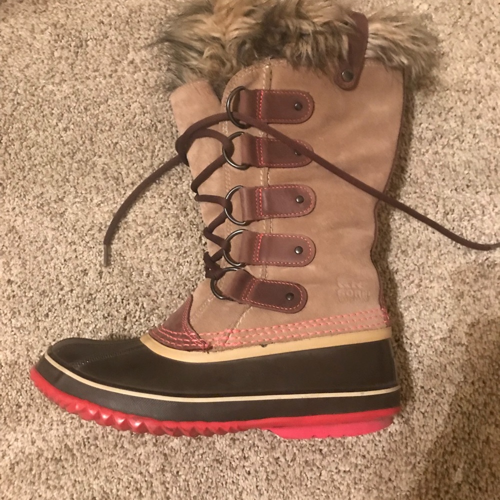 Sorel, Joan of Arctic size 8